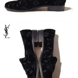 Authentic vintage YSL velvet "Tango" loafers.